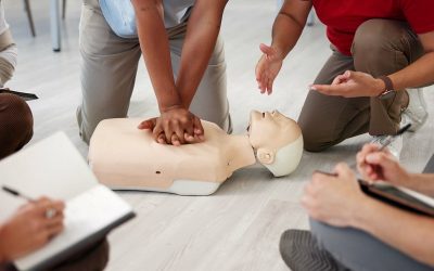 Elsősegély-tanfolyam Budapesten – életmentő tudás biztos alapokon